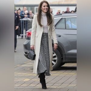 Zara High-Waist Houndstooth Midi Skirt